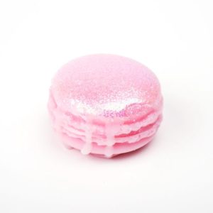 Savon macaron parfum rose givrée